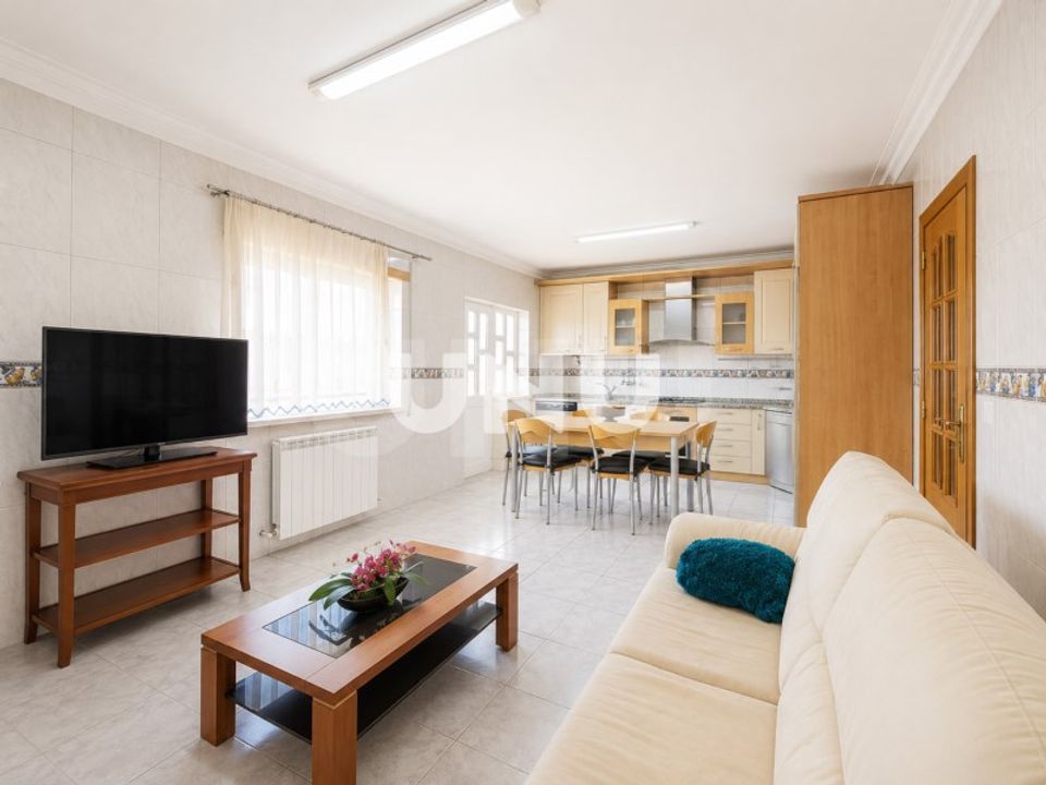 Casa adossada a Abraveses, Viseu - foto 4