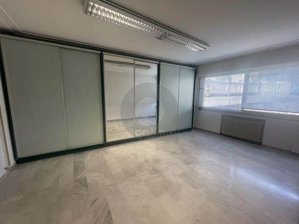 L'establiment comercial a Menton, Alpes-Maritimes - foto 3