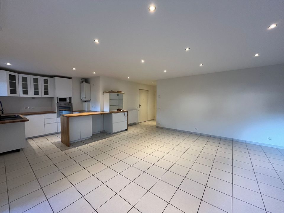 Apartamento en Annemasse, Haute-Savoie - foto 1