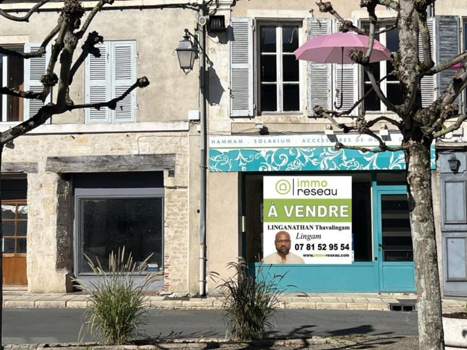 Commercieel vastgoed in Saint-Gaultier, Indre - foto 2