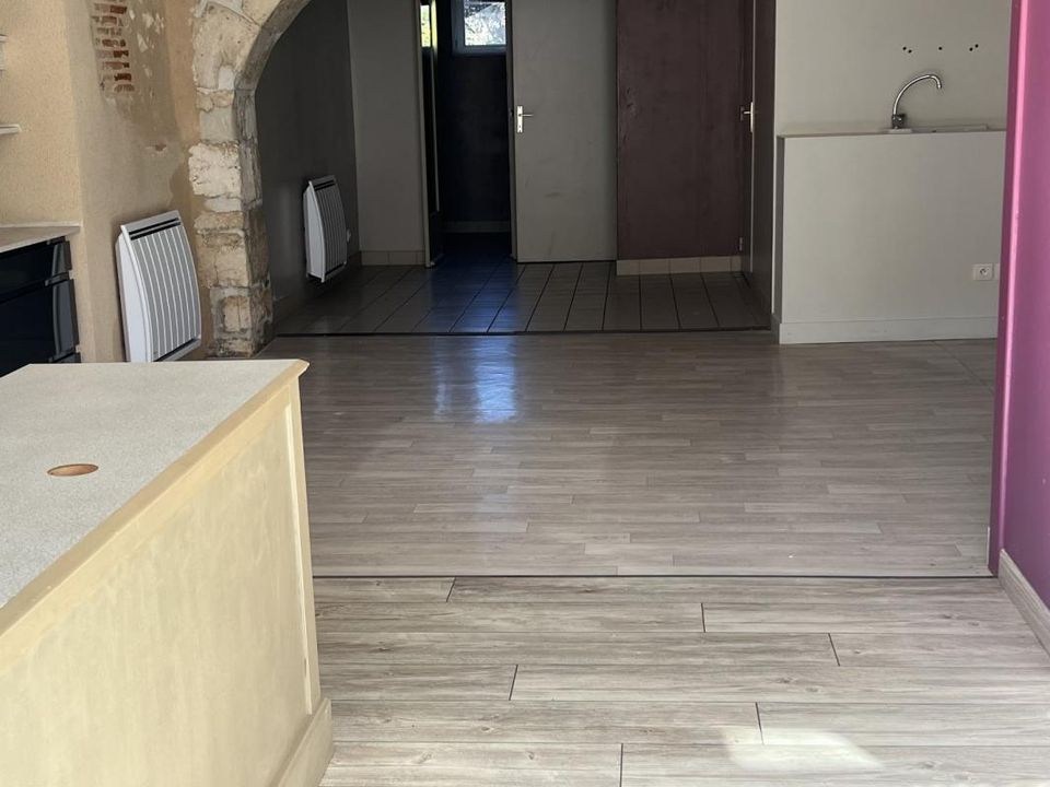 Commercieel vastgoed in Saint-Gaultier, Indre - foto 3