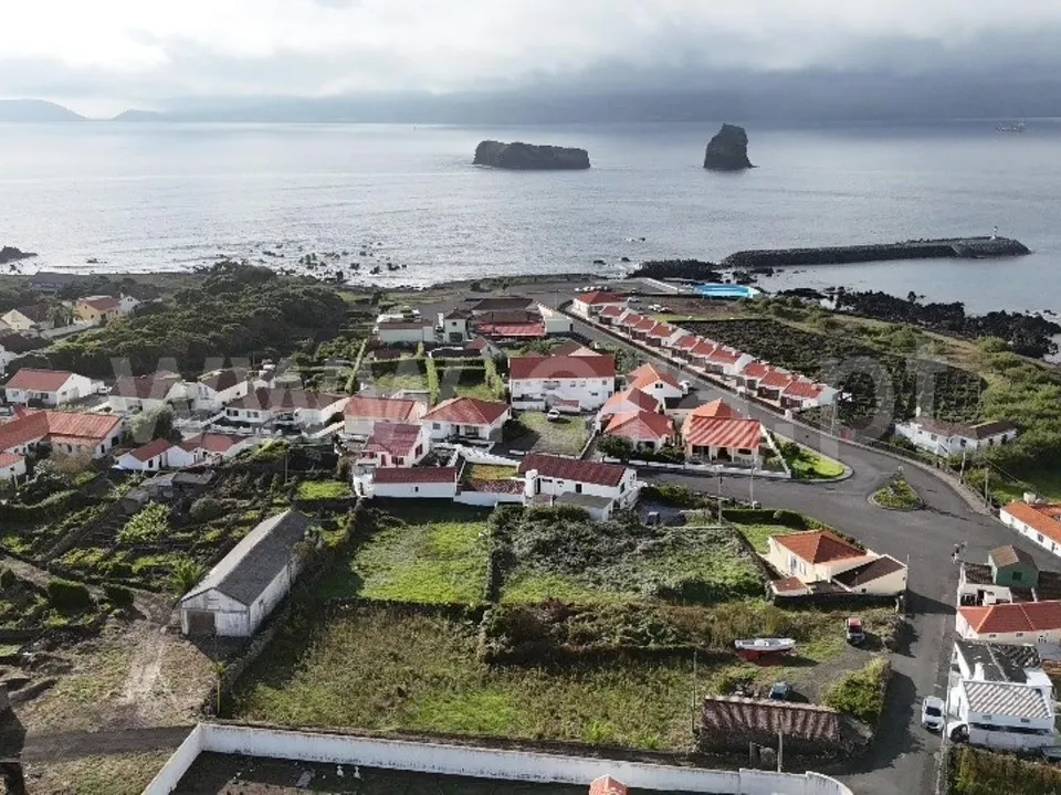 Helårsgrund i Madalena, Pico - foto 1