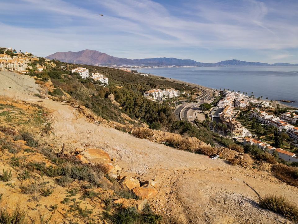 Helårsgrund i Manilva, Malaga - foto 3