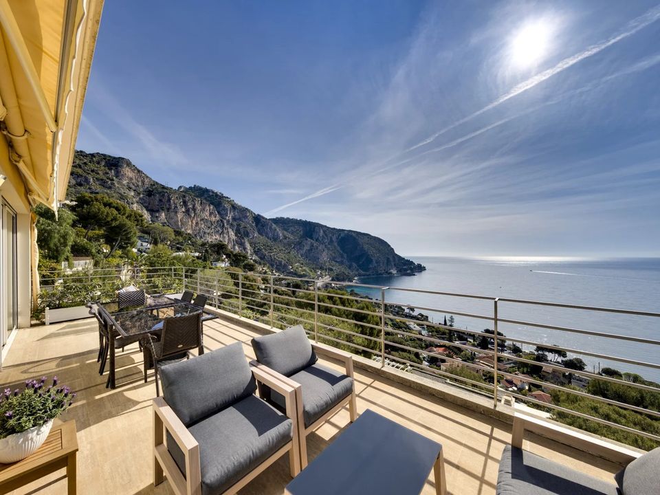 Villa i Eze, Alpes-Maritimes - foto 1
