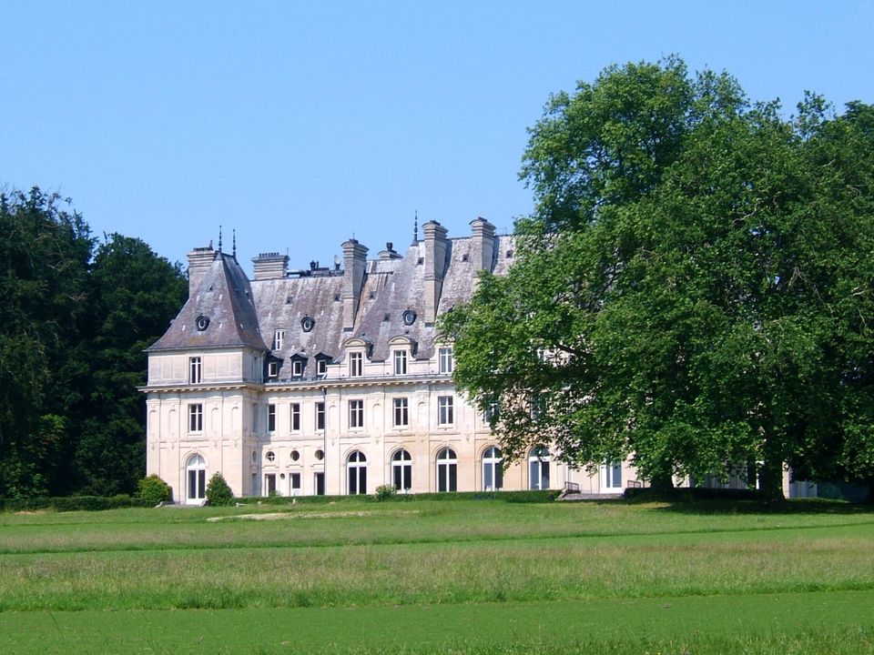 Villa i Choisy-au-Bac, Oise - foto 1