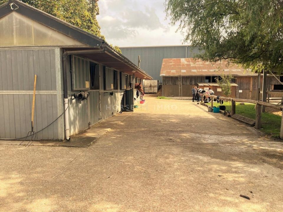 Erhvervsejendom i Houdan, Yvelines - foto 2