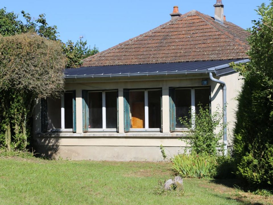 Bungalow i Autun, Saone-et-Loire - foto 1