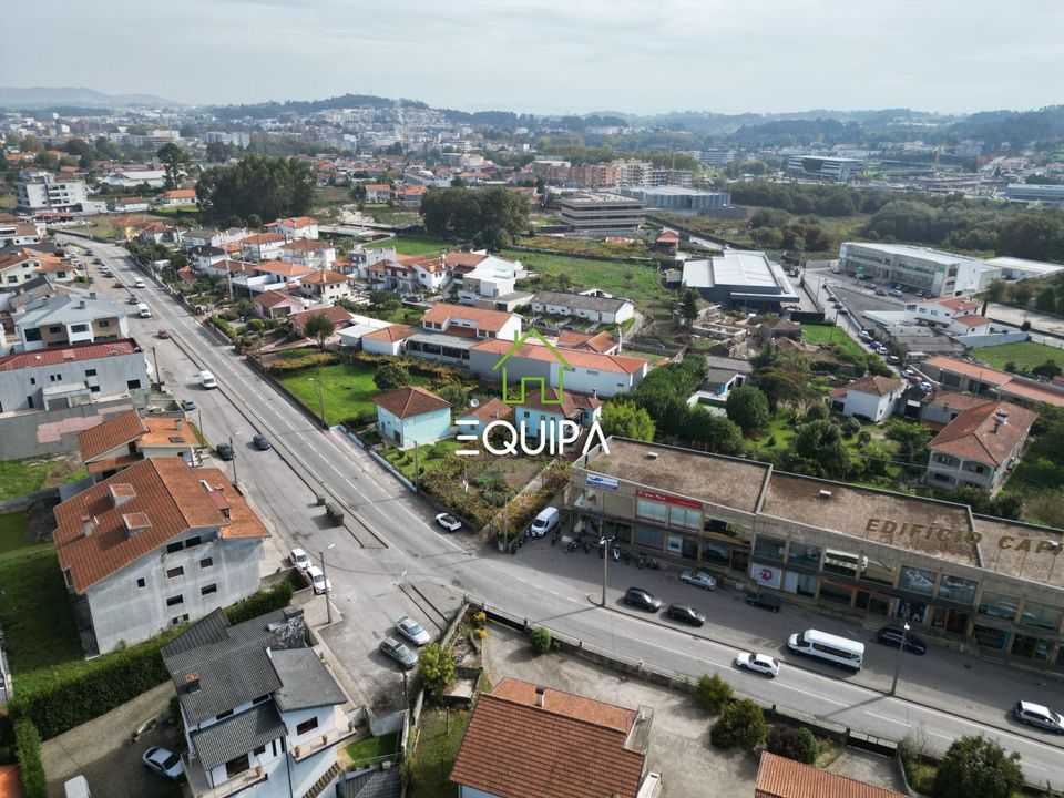Erhvervsejendom i Pacos de Ferreira, Porto - foto 4