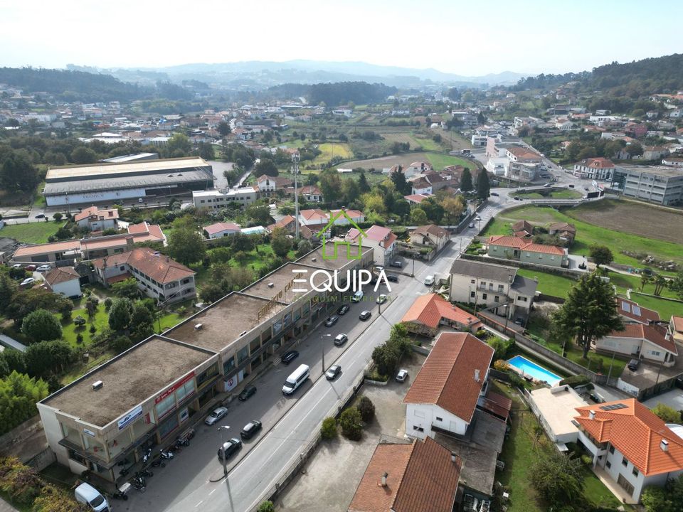 Erhvervsejendom i Pacos de Ferreira, Porto - foto 5