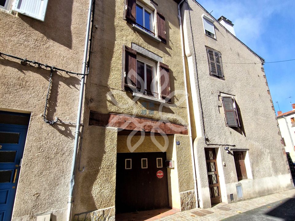 Landsbyhus i Brioude, Haute-Loire - bilde 1
