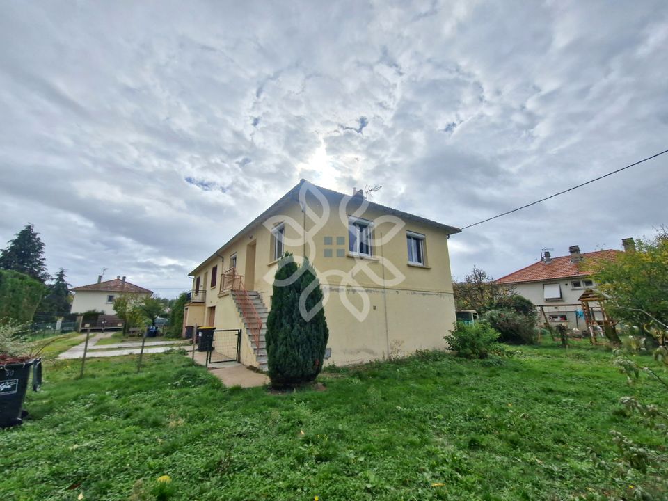 Villa i Lempdes-sur-Allagnon, Haute-Loire - foto 1