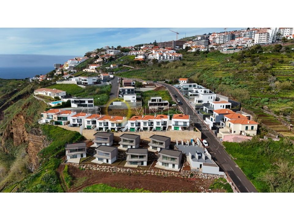 Helårsgrund i Caniço, Madeira - foto 5