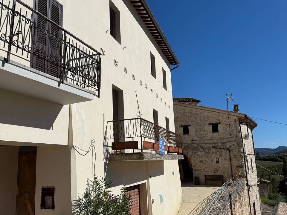 Leilighet i Sellano, Perugia - bilde 1