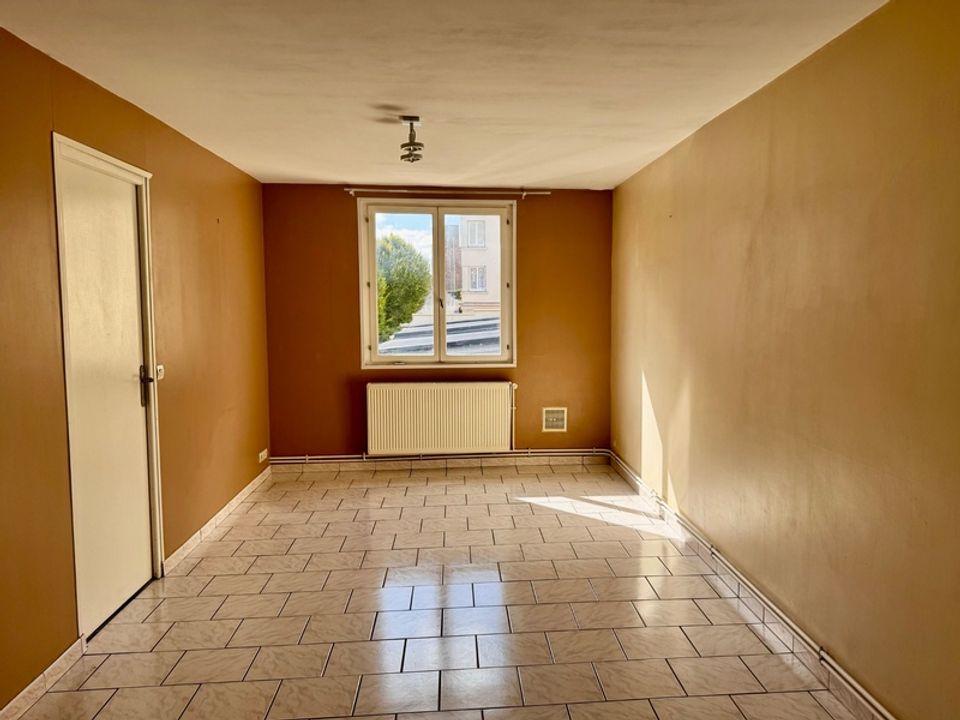 Lejlighed i Saint-Quentin, Aisne - foto 5