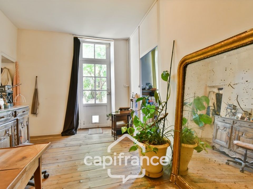 Rekkehus i Saint-Jean-d'Angely, Charente-Maritime - bilde 3