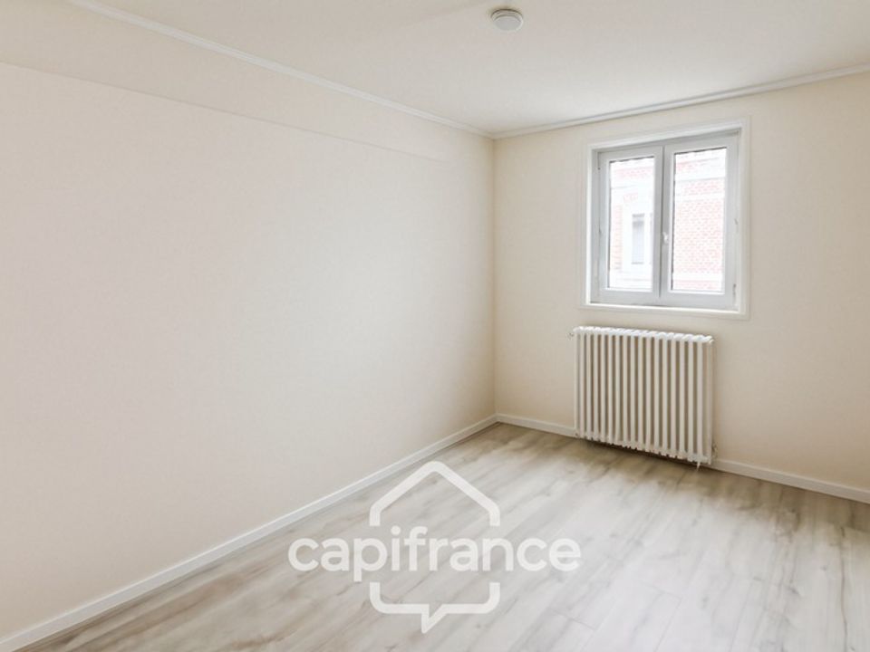 Lejlighed i Saint-Quentin, Aisne - foto 4