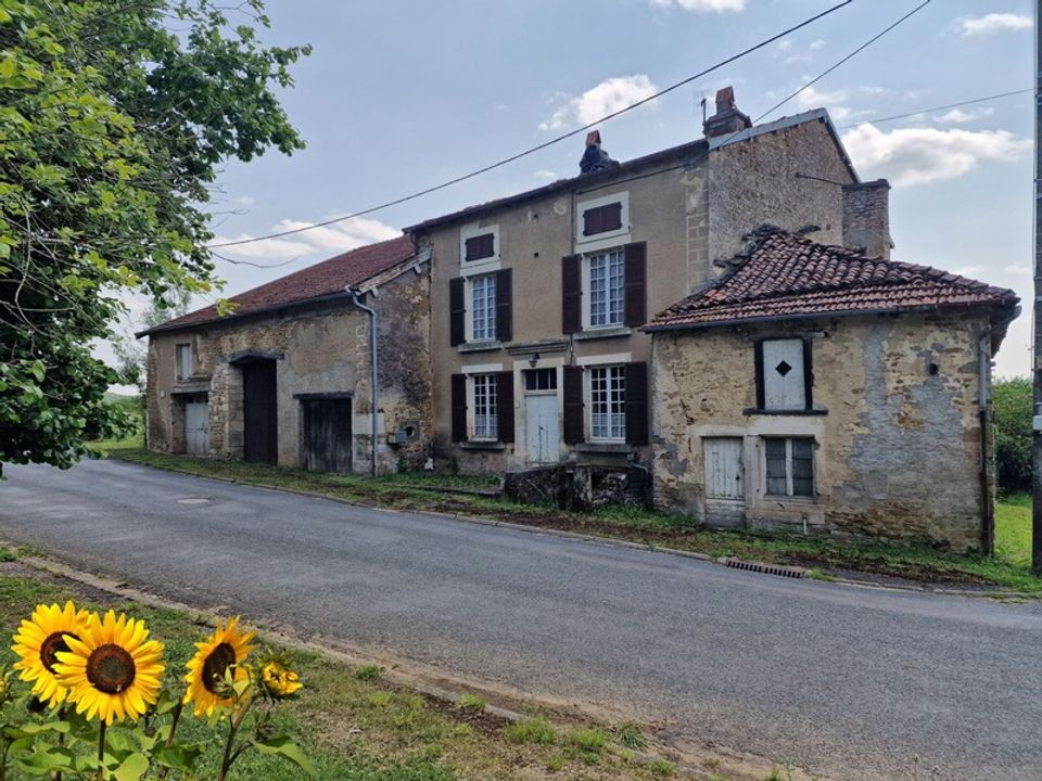 Farm hus i Bourmont, Haute-Marne - foto 1