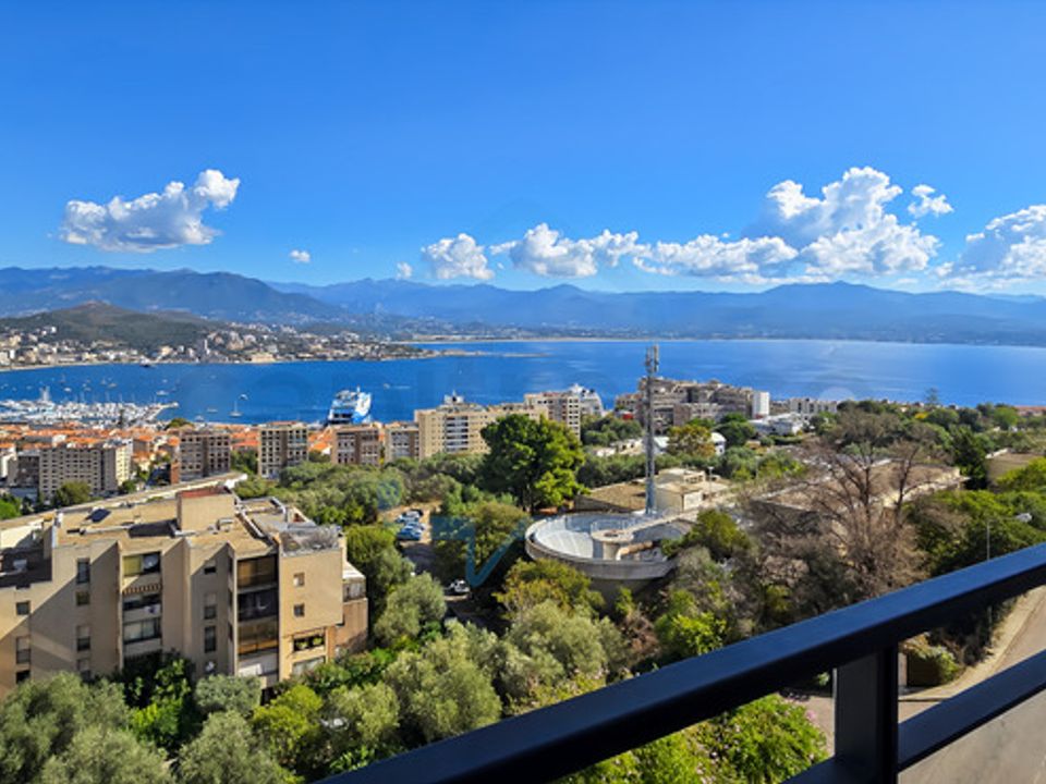 Lejlighed i Ajaccio, Corse-du-Sud - foto 1