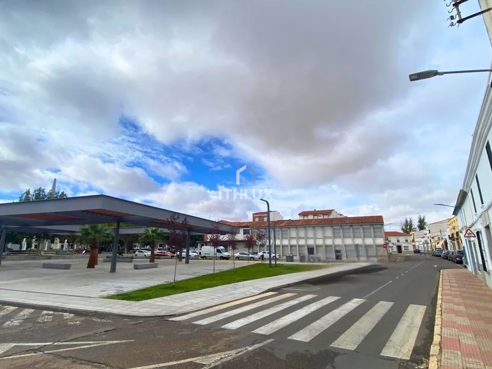 Byhus i Badajoz, Badajoz - foto 2