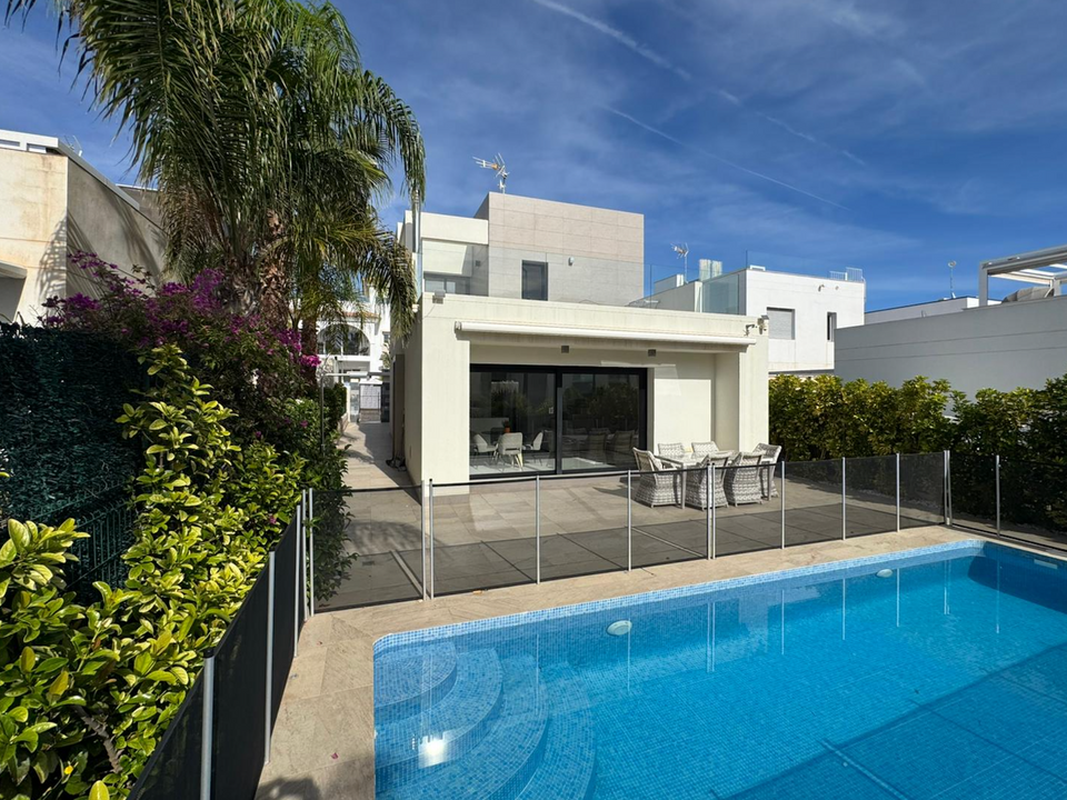 Villa i Ciudad Quesada, Alicante - foto 1