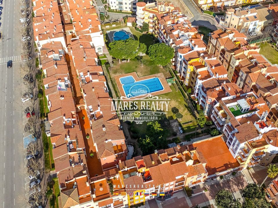 Lejlighed i Empuriabrava, Gerona - foto 3