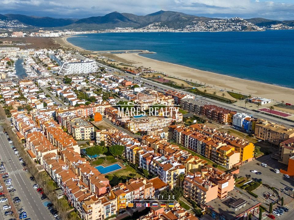 Lejlighed i Empuriabrava, Gerona - foto 5