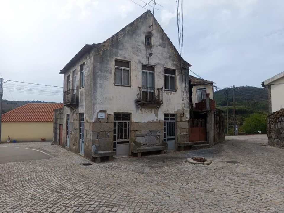 Villa i Tavares (Chas, Varzea e Travanca), Viseu - foto 1