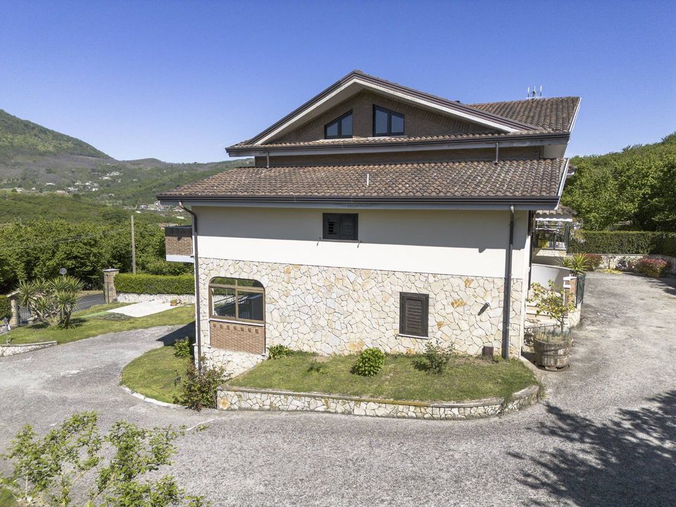 Villa i Aiello del Sabato, Avellino - foto 4
