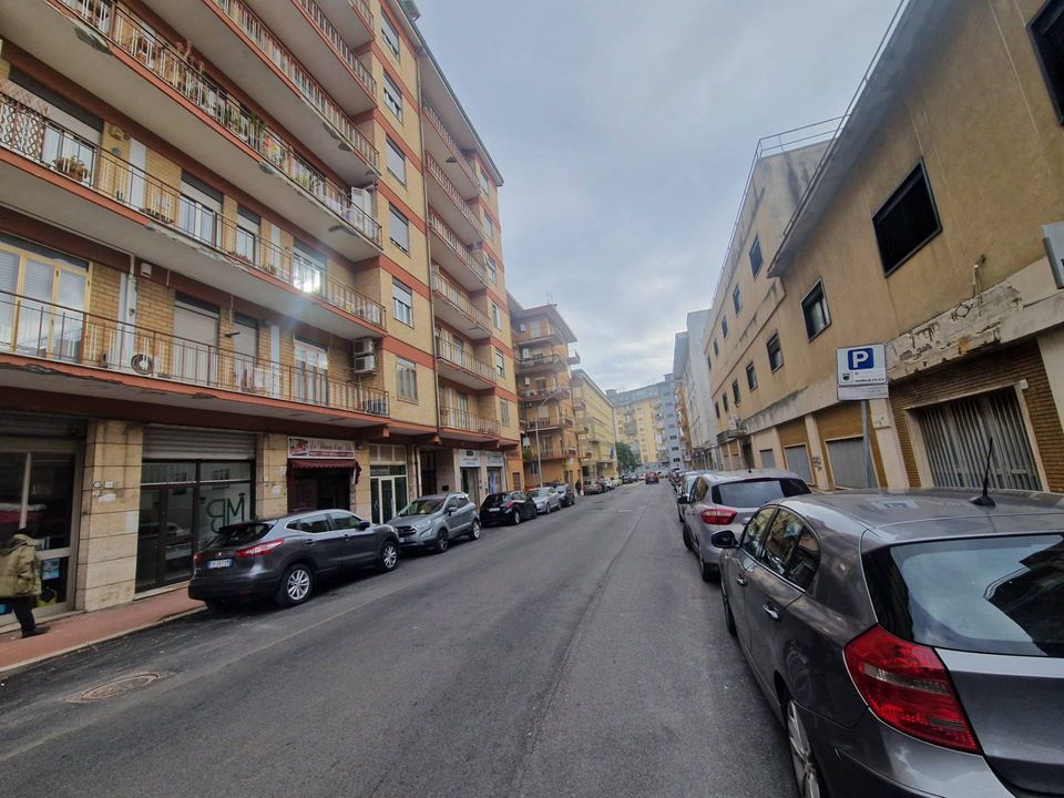 Lejlighed i Avellino city, Avellino - foto 3