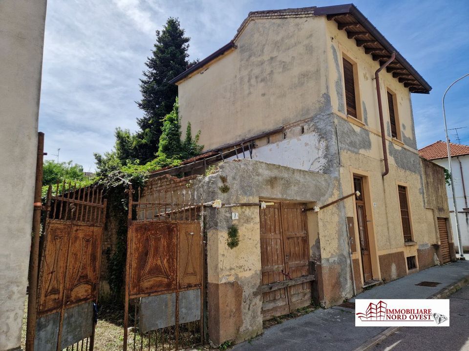 Landejendom i Legnano, Milan - foto 1