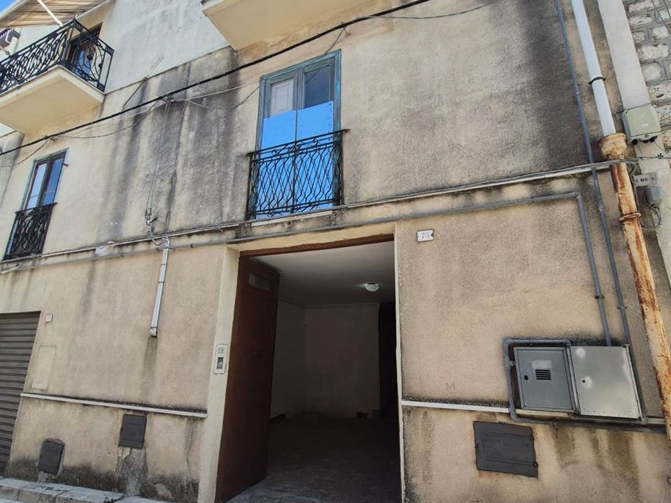 Lejlighed i Bisacquino, Palermo - foto 1