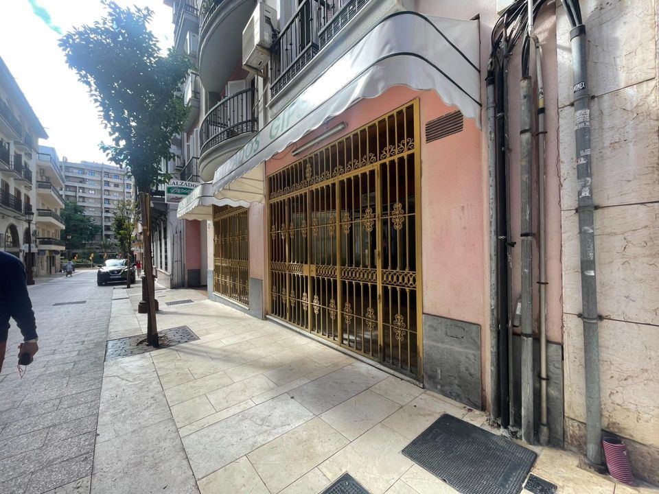 Commercieel vastgoed in Huelva, Huelva - foto 4