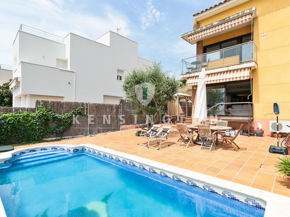 Villa in Sant Vicenc De Montalt, Barcelona - foto 2