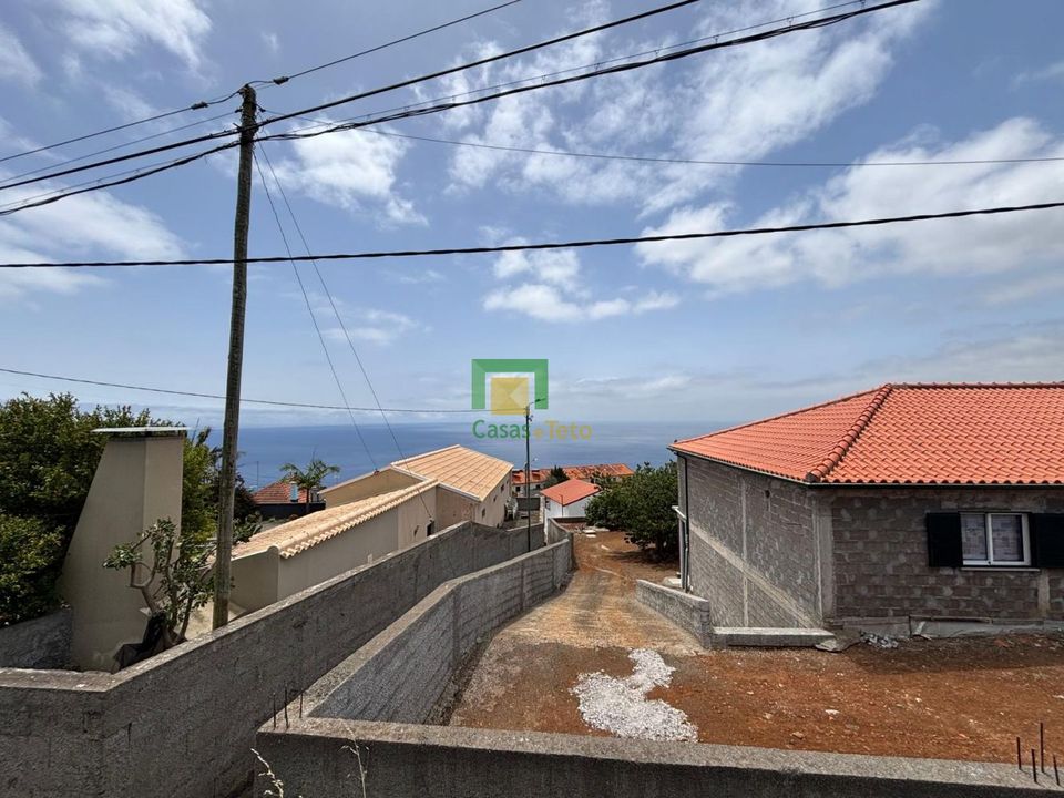 Helårsgrund i Santa Cruz, Madeira - foto 3