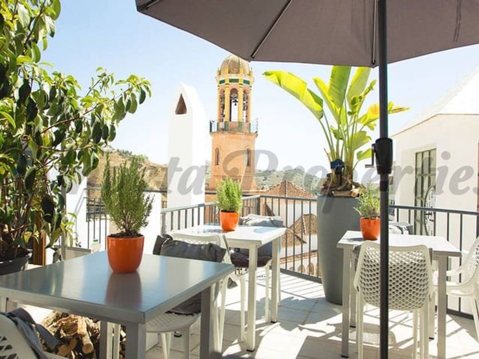 Erhvervsejendom i Competa, Malaga - foto 1