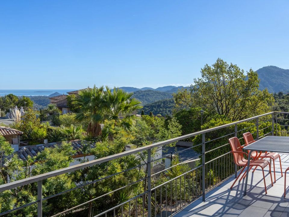Villa i Les Adrets-de-l'Esterel, Var - foto 3