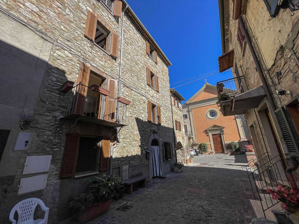 Villa i Fabro, Terni - bilde 1