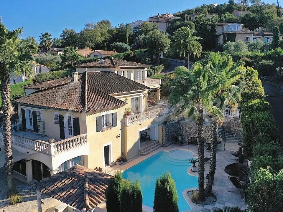 Villa i Les Adrets-de-l'Esterel, Var - foto 1