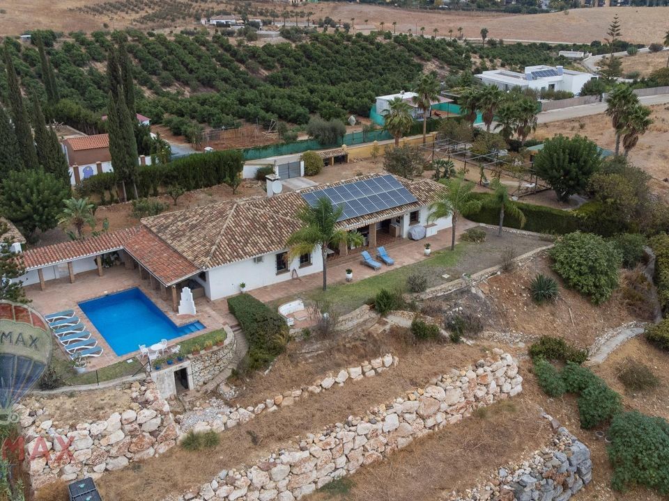 Villa i Alhaurin De La Torre, Malaga - foto 3