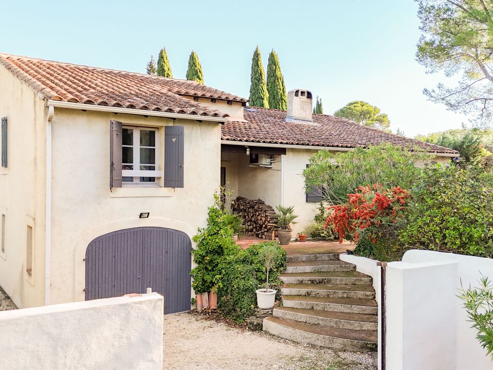 Villa i L'Isle-sur-la-Sorgue, Vaucluse - foto 2