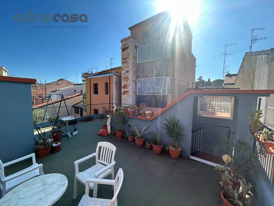 Erhvervsejendom i Cattolica, Rimini - foto 1