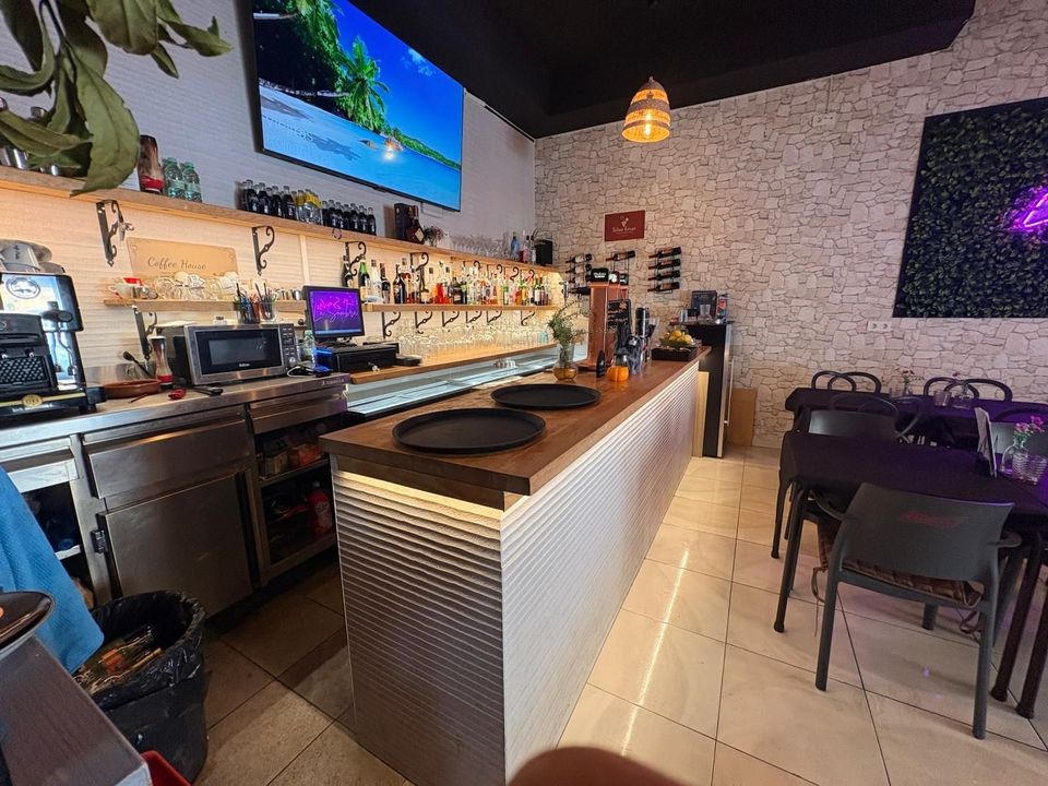 Erhvervsejendom i Santa Pola, Alicante - foto 2