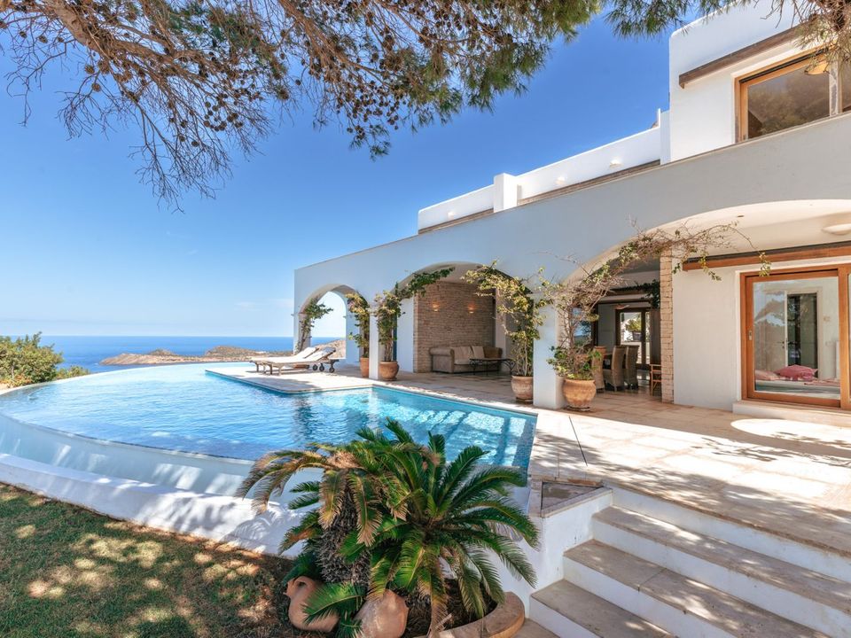 Villa i Santa Eulalia Del Rio, Ibiza - foto 1