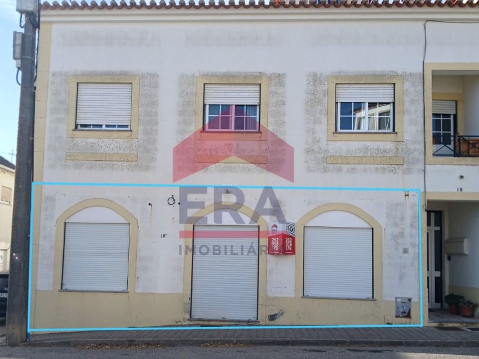 Erhvervsejendom i Atouguia da Baleia, Leiria - foto 1