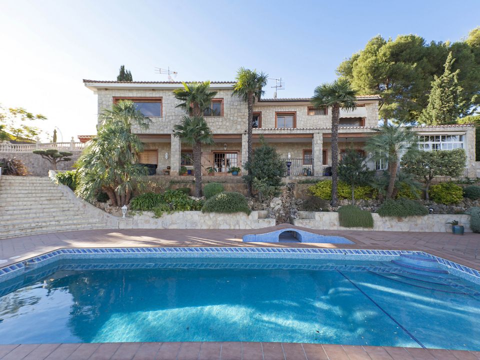 Villa i Chiva, Valencia - foto 1