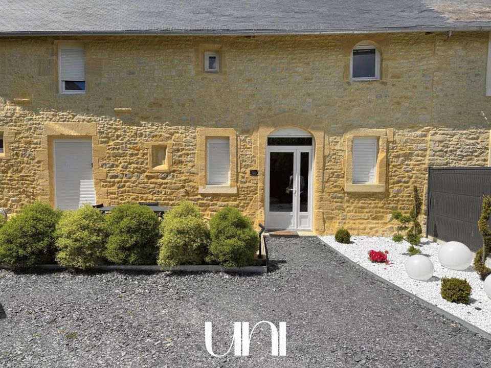 Villa i Saint-Martin-des-Entrées, Calvados - foto 1
