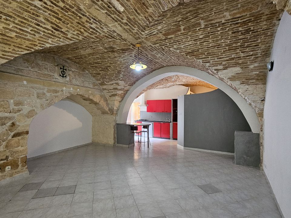 Lejlighed i Saint-Gilles, Gard - foto 4