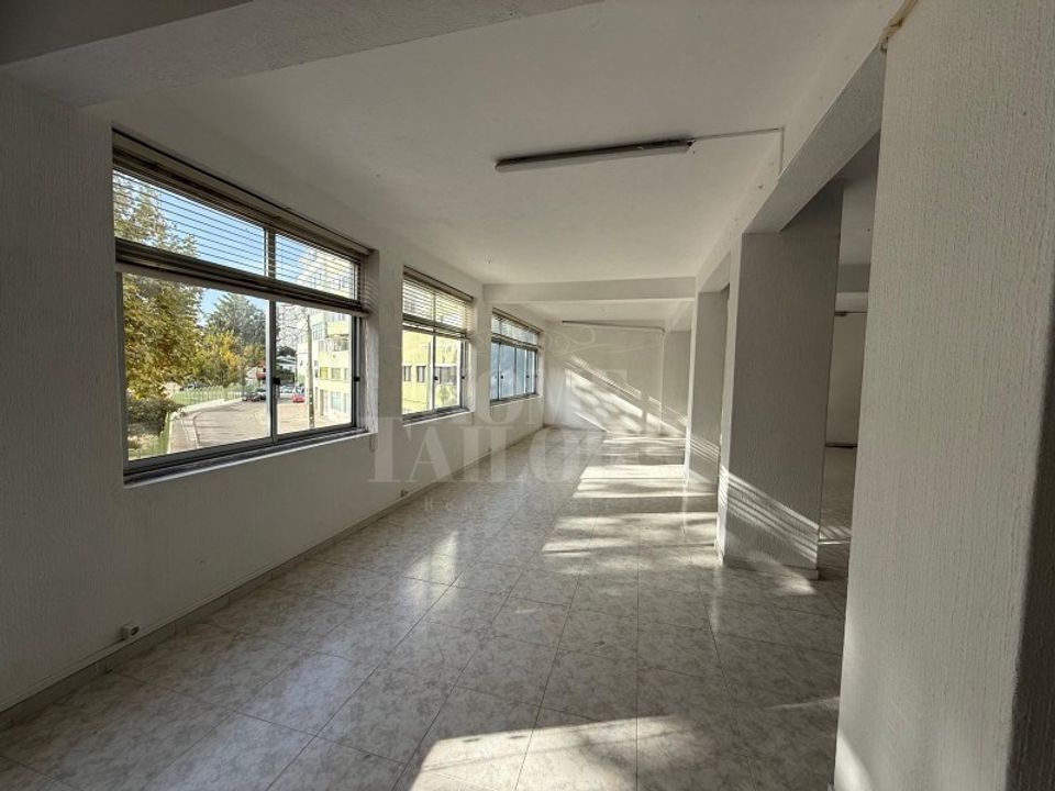 Erhvervsejendom i Amora, Setubal - foto 3