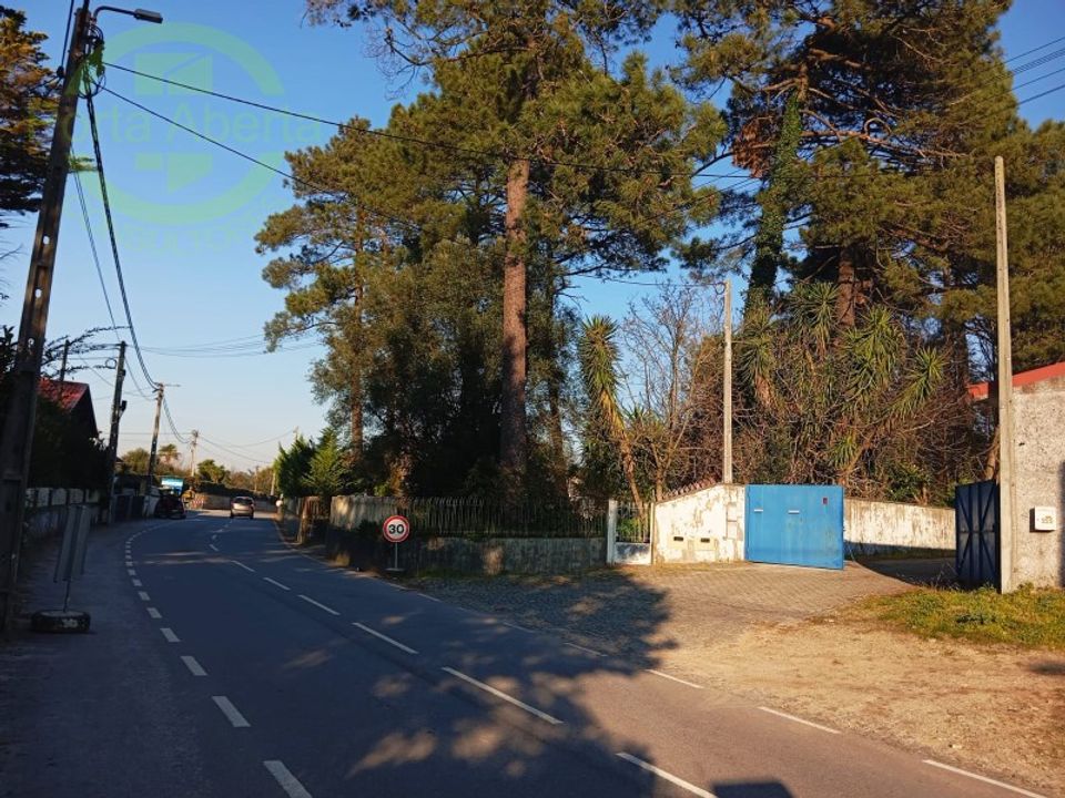 Erhvervsejendom i Santo Tirso, Porto - foto 3