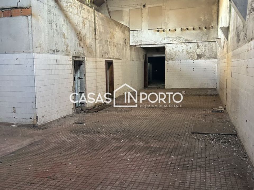 Erhvervsejendom i Maia, Porto - foto 2